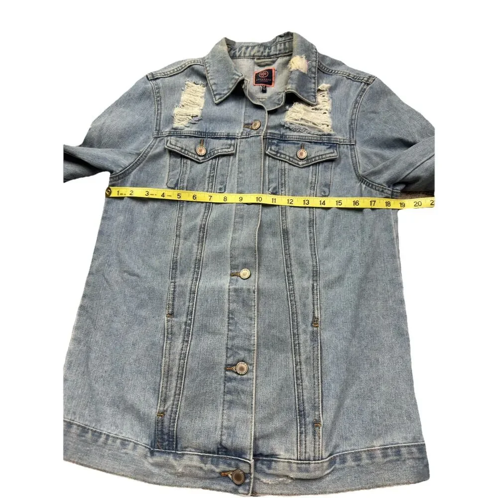 Boom Boom Jean Denim Jacket Distressed Size Medium‎ Western Rodeo Boho oversized